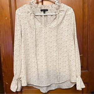 Size Large Moa Moa Cream Yellow & Black Dotted Pattern Long Sleeve Scrunch Cuff
